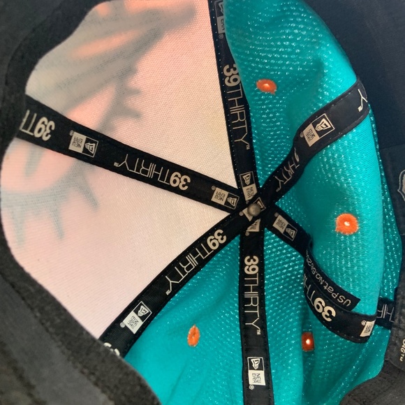 New Era 39Thirty Miami Dolphins Embroidered Logo NFL Hat Size Large-XLarge - Picture 13 of 15